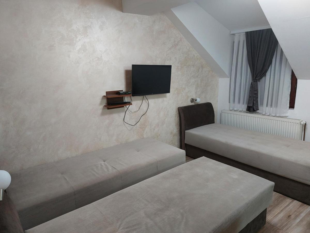 Apartments Vila Djurdja Kopaonik Exteriör bild